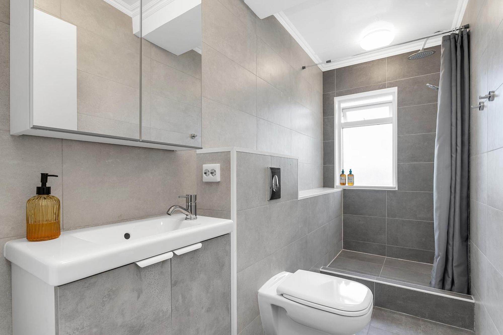 Reykjavik Central Guesthouse Екстериор снимка